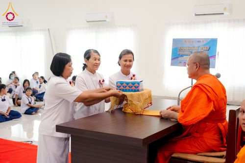 ภาพ No.180962:กิจกรรมวันรวมพลังเด็กดี V-Star ผู้นำฟื้นฟูศีลธรรมโลก ประจำปีพุทธศักราช 2567 จังหวัดสุพรรณบุรี ณ ศูนย์ปฏิบัติธรรมพระมงคลเทพมุนี อำเภอสองพี่น้อง จังหวัดสุพรรณบุรี วันที่ 21 พฤศจิกายน พ.ศ.2567