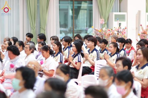 ภาพ No.298682:วันที่ 20 มกราคม พ.ศ. 2569 พิธีทอดผ้าป่าทำนุบำรุงศาสนสถาน ณ วัดไร่ขิง อ.สามพราน จ.นครปฐม ในโครงการธรรมยาตรา กตัญญูบูชา มหาปูชนียาจารย์ พระมงคลเทพมุนี(สด จนฺทสโร) พระผู้ปราบมาร อนุสรณ์สถาน 7 แห่ง ปีที่ 14