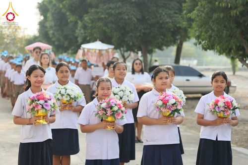 ภาพ No.300334:วันที่ 22 มกราคม พ.ศ. 2569 พิธีทอดผ้าป่าทำนุบำรุงศาสนสถาน ณ วัดรางกำหยาด ต.บางภาษี อ.บางเลน จ.นครปฐม ในโครงการธรรมยาตรา กตัญญูบูชา มหาปูชนียาจารย์ พระมงคลเทพมุนี(สด จนฺทสโร) พระผู้ปราบมาร อนุสรณ์สถาน 7 แห่ง ปีที่ 14