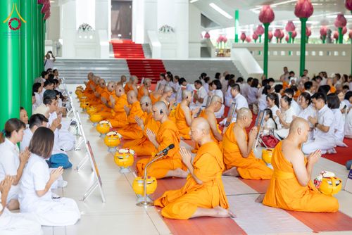 ภาพ No.286655:วันเสาร์ที่ 12 กรกฏาคม พ.ศ.2568 พิธีบรรพชาอุปสมบท  โครงการบรรพชาอุปสมบทหมู่ ธรรมทายาทนานาชาติ(ภาคภาษาจีน), โครงการบรรพชาสามเณร โรงเรียนนานาชาติ รุ่นที 14