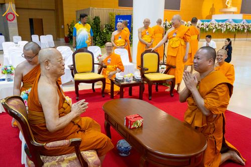 ภาพ No.309594:วันที่ 12 กุมภาพันธ์ พ.ศ. 2569 การสอบบาลีสนามหลวง ประจำปี 2569 ประโยค 1-2, ป.ธ.3/ ประโยค บ.ศ.1-2, บ.ศ.3 ณ สนามสอบประจำจังหวัดปทุมธานี แห่งที่ 2  วัดพระธรรมกาย อ.คลองหลวง จ.ปทุมธานี