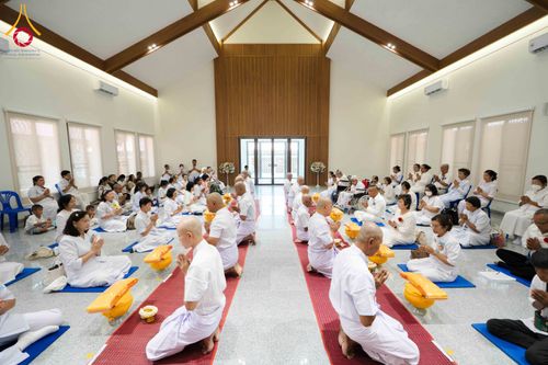 ภาพ No.341291:วันอาทิตย์ที่ 26 กรกฎาคม พ.ศ. 2569 ​โครงการอุปสมบทหมู่บูชาธรรมมหาปูชนียาจารย์ รุ่นที่ ๑ วัดกลางธนรินทร์ ต.บ้านแป้ง อ.พรหมบุรี จ.สิงห์บุรี