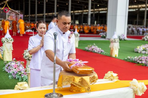 ภาพ No.316603:วันอาทิตย์ที่ 29 มีนาคม พ.ศ. 2569 พิธีทอดผ้าบังสุกุลและพิธีชำระร่าง โยมพ่อณรงค์ จินตมากุล  สิริอายุ 99 ปี 11 เดือน โยมบิดา พระครูปลัดรัตนวีรวัฒน์ (รังสฤษดิ์ อิทฺธิจินตโก) ที่ปรึกษาเจ้าคณะจังหวัดปทุมธานี เจ้าอาวาสวัดพระธรรมกาย  ณ ฌาปนสถานชั่วคราว ทางเข้า 