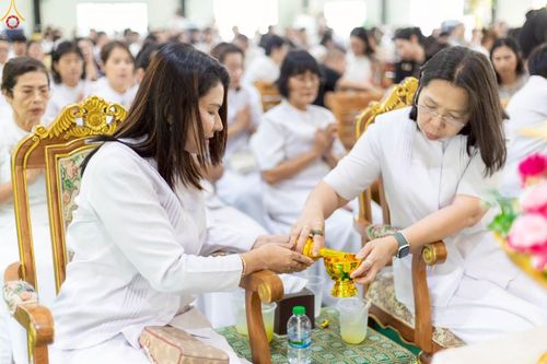 ภาพ No.282923:วันที่ 1 พฤศจิกายน พ.ศ.2568 พิธีทอดกฐินสามัคคีทั่วไทย 30,000 วัด  โดยคณะศิษยานุศิษย์ บูชาธรรม 81 ปี  หลวงพ่อธัมมชโย ณ  สำนักสงฆ์ศิริบูรพาธรรมสถาน อ.ศรีราชา  จ.ชลบุรี