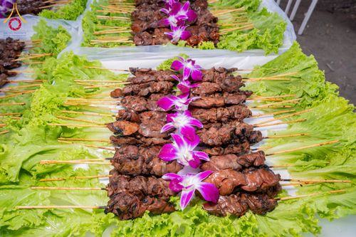 ภาพ No.293801:วันที่ 14 มกราคม พ.ศ. 2569  พิธีถวายภัตตาหารเป็นสังฆทาน แด่พระธรรมยาตรา  ณ วัดสองพี่น้อง ต.ต้นตาล อ.สองพี่น้อง จ.สุพรรณบุรี  ในโครงการธรรมยาตรา กตัญญูบูชา มหาปูชนียาจารย์  พระมงคลเทพมุนี(สด จนฺทสโร) พระผู้ปราบมาร  อนุสรณ์สถาน 7 แห่ง ปีที่ 14