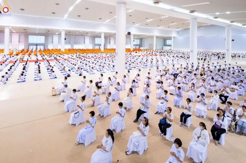 ภาพ No.339639:วันที่ 18 กรกฎาคม พ.ศ.2569 วันมหารำลึก ครั้งที่ 36 ณ ห้องแก้วสารพัดนึก 1 วัดพระธรรมกาย