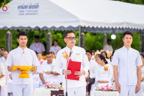 ภาพ No.341145:วันที่ 27 กรกฎาคม พ.ศ. 2569 พิธีตักบาตรพระ 1,000 รูป เมืองพัทลุง  ณ ถนนราเมศวร์ อ.เมือง จ.พัทลุง