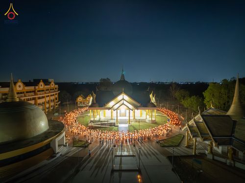 ภาพ No.321752:วันที่ 12 เมษายน พ.ศ.2569 วัดพระธรรมกาย ร่วมกับพุทธสภาแห่งอินเดีย ถวายมหาสังฆทาน 135 วัด ดร.ภีมราว รามชี อัมเบดการ์ (Dr. B.R. Ambedkar) รัฐบุรุษผู้ฟื้นฟูพระพุทธศาสนา ณ วัดพุทธสันติวันธรรมชัย เมืองนาคปูร์ รัฐมหาราษฏระ สาธารณรัฐอินเดีย