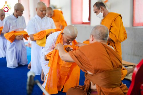 ภาพ No.341361:วันอาทิตย์ที่ 26 กรกฎาคม พ.ศ. 2569 ​โครงการอุปสมบทหมู่บูชาธรรมมหาปูชนียาจารย์ รุ่นที่ ๑ วัดกลางธนรินทร์ ต.บ้านแป้ง อ.พรหมบุรี จ.สิงห์บุรี