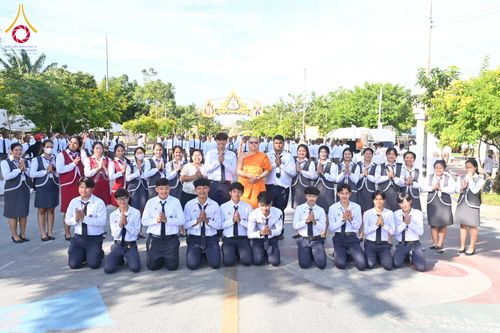 ภาพ No.349204:วันอาทิตย์ที่ 13 กันยายน พ.ศ. 2569 ตักบาตรพระ 1,000 รูป ยะลา ถวายเป็นพุทธบูชาเเละพระราชกุศล  ทำบุญเมืองยะลา 235 ปี  ณ ถนนสุขยางค์ (เฉลิมพระเกียรติ)  อำเภอเมือง จังหวัดยะลา
