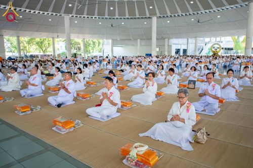 ภาพ No.307315:วันจันทร์ที่ 2  กุมภาพันธ์ พ.ศ. 2569 พิธีบุพเปตพลี ครั้งที 177 วันพระขึ้น 15 ค่ำ เดือน 3 ณ หอฉันคุณยายอาจารย์ วัดพระธรรมกาย จ.ปทุมธานี