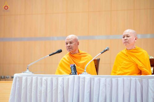 ภาพ No.344416:วันที่ 21-23 สิงหาคม พ.ศ. 2569 สัมมนารวมใจผู้นำบุญ บูชาธรรม 82 ปี หลวงพ่อธัมมชโย รุ่นที่ 1 กฐินสามัคคีทั่วไทย 30,000 วัด โครงการอุปสมบทบูชาธรรมมหาปูชนียาจารย์ 3,000 รูป  ณ ศูนย์ปฏิบัติธรรมเวิล์ดพีช วัลเล่ย์ จ.นครราชสีมา