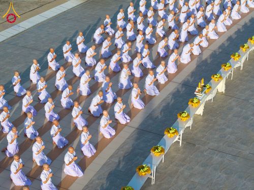 ภาพ No.144094:พิธีบรรพชาอุปสมบทหมู่ พระธรรมทายาทนานาชาติ(ภาษาจีน) รุ่น 19 ณ วัดพระธรรมกาย จ.ปทุมธานี วันเสาร์ที่ 13 กรกฎาคม พ.ศ. 2567