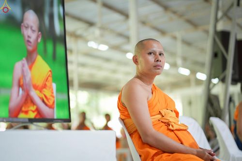 ภาพ No.248275:วันอาทิตย์ที่ 21 กันยายน พ.ศ. 2568 พิธีตักบาตร, พิธีทอดผ้าป่าบำรุงธุดงคสถานล้านนา, พิธีถวายกองทุนการศึกษาพระบาลี, พิธีถวายสลากภัตเป็นสังฆทาน เนื่องในโอกาสครบรอบ 39 ปี ธุดงคสถานล้านนา ณ ธุดงคสถานล้านนา อ.สันทราย จ.เชียงใหม่