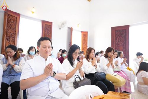 ภาพ No.167209:พิธีทอดกฐิน ณ วัดป่าสวนพฤกษชาติ ต.ทุ่งโพธิ์ อ.นาดี จ.ปราจีนบุรี ในโครงการกฐินสามัคคีทั่วไทย 30,000 วัด บูชาธรรม 80 ปี หลวงพ่อธัมมชโย โดยคณะศิษยานุศิษย์วัดพระธรรมกาย วันที่ 24 ตุลาคม พ.ศ. 2567