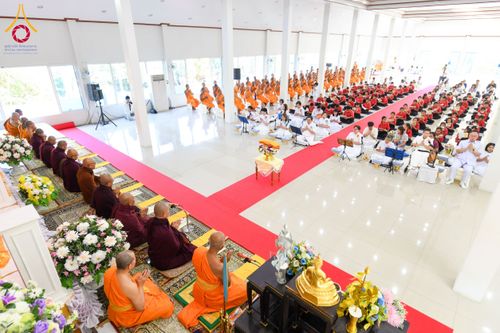 ภาพ No.192425:พิธีทอดผ้าป่าทำนุบำรุงศาสนสถาน ณ วัดศรีเมือง ต.ท่าทราย อ.เมืองสมุทรสาคร จ.สมุทรสาคร ในโครงการธรรมยาตรา กตัญญูบูชา มหาปูชนียาจารย์ พระมงคลเทพมุนี(สด จนฺทสโร) พระผู้ปราบมาร อนุสรณ์สถาน 7 แห่ง ปีที่ 13 วันที่ 9 มกราคม พ.ศ. 2568