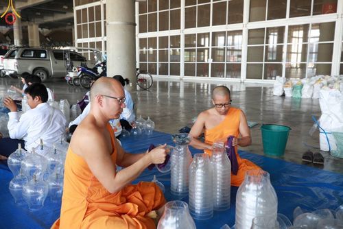 ภาพ No.120854:V.20 เป็นปลื้ม การเตรียมงาน เก็บงาน การรับบุญของเจ้าหน้าที่หน่วยงานต่างๆ เพื่อโครงการธรรมยาตรา กตัญญูบูชา มหาปูชนียาจารย์ พระมงคลเทพมุนี (สด จนฺทสโร) พระผู้ปราบมาร อนุสรณ์สถาน 7 แห่ง ปีที่ 12 ระหว่างวันที่ 2 - 31 มกราคม พ.ศ.2567