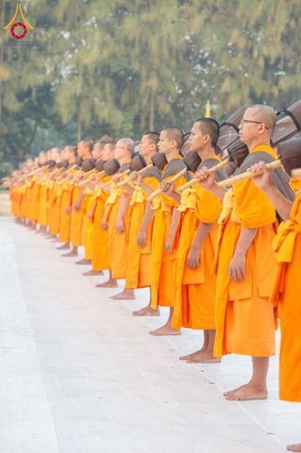 ภาพ No.191694:พระธรรมยาตราปฏิบัติธรรม และถ่ายภาพหมู่ประวัติศาสตร์ ณ อนุสรณ์สถานคลองบางนางแท่น อ.สามพราน จ.นครปฐม ในโครงการธรรมยาตรา กตัญญูบูชา มหาปูชนียาจารย์ พระมงคลเทพมุนี(สด จนฺทสโร) พระผู้ปราบมาร อนุสรณ์สถาน 7 แห่ง ปีที่ 13 วันที่ 8 มกราคม พ.ศ. 2568