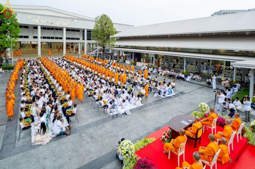 ภาพ No.213667:วันอาทิตย์ที่ 30 มีนาคม พ.ศ. 2568 พิธีตัดปอยผม โครงการหน่อแก้วเปรียญธรรม รุ่นที่ 13 ณ ค่ายจองแชมป์ หมู่กุฏิสามเณรเปรียญธรรม วัดพระธรรมกาย