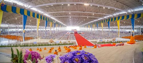 ภาพ No.236068:วันที่ 3 สิงหาคม พ.ศ. 2568 พิธีบูชาข้าวพระ ณ สภาธรรมกายสากล วัดพระธรรมกาย