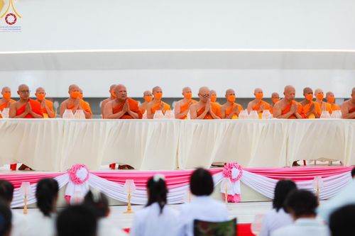 ภาพ No.118191:พิธีจุดประทีปถวายเป็นพุทธบูชา และบูชาธรรมมหาปูชนียาจารย์ พระมงคลเทพมุนี(สด จนฺทสโร) วันที่ 24 มกราคม พ.ศ. 2567 ณ อนุสรณ์สถานบางปลา อ.บางเลน จ.นครปฐม