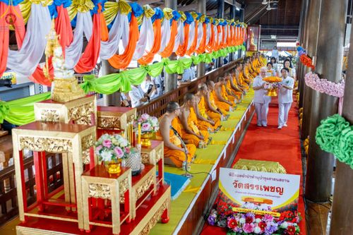 ภาพ No.191972:พิธีทอดผ้าป่าทำนุบำรุงศาสนสถาน ณ วัดสรรเพชญ ต.ยายชา อ.สามพราน จ.นครปฐม ในโครงการธรรมยาตรา กตัญญูบูชา มหาปูชนียาจารย์ พระมงคลเทพมุนี(สด จนฺทสโร) พระผู้ปราบมาร อนุสรณ์สถาน 7 แห่ง ปีที่ 13 วันที่ 9 มกราคม พ.ศ. 2568