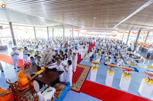 ภาพ No.255865:วันที่ 14 ตุลาคม พ.ศ. 2568 พิธีทอดกฐินสามัคคีทั่วไทย 30,000 วัด โดยคณะศิษยานุศิษย์ บูชาธรรม 81 ปี หลวงพ่อธัมมชโย ณ ศูนย์ปฏิบัติธรรมชัยนาท ต.ธรรมามูล อ.ชัยนาท จ.ชัยนาท