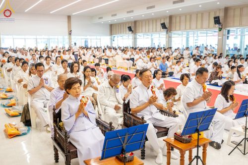 ภาพ No.148593:พิธีบุพเปตพลี, พิธีทอดผ้าป่า, พิธีไถ่ชีวิตโค 80 ตัว ให้ชีวิตสัตว์เป็นทาน ณ ศูนย์ปฎิบัติธรรมภาคใต้ อ.บางกล่ำ จ.สงขลา วันเสาร์ที่ 10 สิงหาคม พ.ศ. 2567