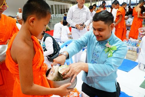 ภาพ No.140851:พิธีตักบาตรพระ 500 รูป ปีที่ 9 ณ ธุดงคสถานล้านนา อำเภอสันทราย จังหวัดเชียงใหม่ วันอาทิตย์ที่ 9 มิถุนายน พ.ศ. 2567