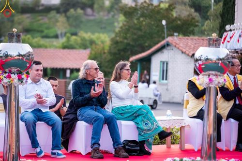 ภาพ No.138262:วิสาขบูชานานาชาติ วัดพระธรรมกายแคลิฟอร์เนีย ประเทศสหรัฐอเมริกา วันพุธที่ 22 พฤษภาคม พ.ศ. 2567