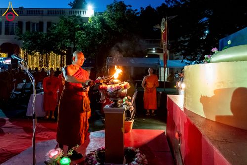 ภาพ No.225724:วันอาทิตย์ที่ 11 พฤษภาคม พ.ศ. 2568 วัดพระธรรมกายแคลิฟอร์เนีย จัดงานวิสาขบูชานานาชาติ และถวายมหาสังฆทานคณะสงฆ์ 120 รูป