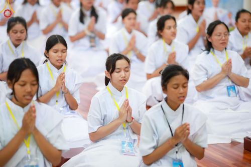 ภาพ No.151811:โครงการอบรมอุบาสิกาแก้ว บรมพุทโธ ประเทศอินโดนีเซีย ระหว่างวันที่ 16 - 22 สิงหาคม พ.ศ. 2567 ณ วัด Graha Padmasambhava