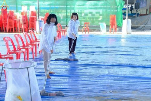 ภาพ No.211149:วันเสาร์ที่ 15 มีนาคม พ.ศ. 2568  การเตรียมงานของเจ้าหน้าที่ เพื่องานฉลองปทุมเจดีย์ ณ ศูนย์อบรมเยาวชนปัตตานี