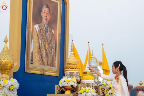 ภาพ No.121981:พิธีจุดประทีปถวายเป็นพุทธบูชา และบูชาธรรมมหาปูชนียาจารย์ พระมงคลเทพมุนี(สด จนฺทสโร) ในโครงการธรรมยาตรา กตัญญูบูชา มหาปูชนียาจารย์ พระมงคลเทพมุนี(สด จนฺทสโร) พระผู้ปราบมาร อนุสรณ์สถาน 7 แห่ง ปีที่ 12 วันที่ 31 มกราคม พ.ศ. 2567 ณ วัดพระธรรมกาย จ.ปทุมธานี