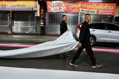 ภาพ No.126778:V.30 เต็มที่ เพื่อโคราช การเตรียมงาน ปฏิบัติงาน และเก็บงาน ของเจ้าหน้าที่หน่วยงานต่างๆ ทุกภาคส่วน เพื่อพิธีทำบุญเมืองนครราชสีมา ฉลอง 556 ปี ตักบาตรพระ 10,000 รูป ในวันเสาร์ที่ 2 มีนาคม พ.ศ.2567 ณ อนุสาวรีย์ท้าวสุรนารี จ.นครราชสีมา จัดโดย คณะสงฆ์จังหวัดนค