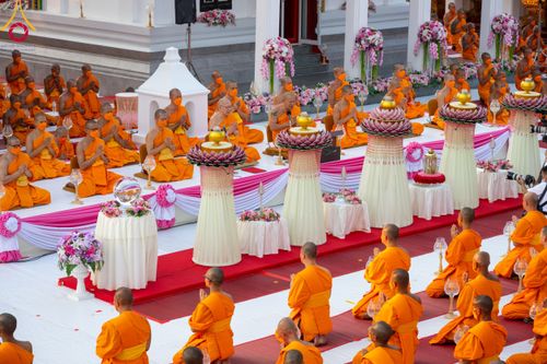 ภาพ No.112020:พิธีจุดประทีปถวายเป็นพุทธบูชา และบูชาธรรมมหาปูชนียาจารย์ พระมงคลเทพมุนี(สด จนฺทสโร) ในโครงการธรรมยาตรา กตัญญูบูชา มหาปูชนียาจารย์ พระมงคลเทพมุนี(สด จนฺทสโร) พระผู้ปราบมาร อนุสรณ์สถาน 7 แห่ง ปีที่ 12 วันที่ 14 มกราคม พ.ศ. 2567 ณ วัดสองพี่น้อง อ.สองพี่น้อง