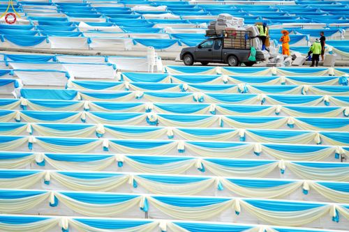 ภาพ No.220472:วันที่ 23-25 เมษายน พ.ศ. 2568 เจ้าหน้าที่และสาธุชนช่วยกัน รับบุญเก็บงานวันคุ้มครองโลก ณ วัดพระธรรมกาย