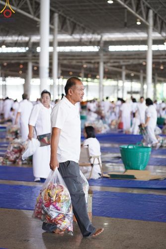 ภาพ No.150589:V.44 เพื่อพ่อ ภาพเตรียมงาน ปฎิบัติงาน ของเจ้าหน้าที่ อาสาสมัคร ทุกสถานะ เพื่อความสำเร็จ ในงานวันธรรมชัย วันอังคารที่ 27 สิงหาคม พ.ศ. 2567