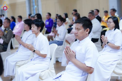 ภาพ No.196053:ผู้ว่าปทุมฯ เปิดงานวันครู ครั้งที่ 69 พ.ศ. 2568 จังหวัดปทุมธานี “เรียนดี มีความสุข : ครูไทยร่วมใจปฏิวัติการศึกษา เด็กฉลาดคิด ฉลาดทำ” ณ วัดพระธรรมกาย - รวมใจระลึกถึงพระคุณบูรพาจารย์ ยกย่องเชิดชูเกียรติผู้ประกอบวิชาชีพทางการศึกษาที่ประกอบคุณงามความดี 