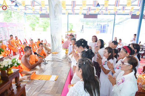 ภาพ No.143013:พิธีทอดผ้าป่าสามัคคีเพื่อสมทบทุนสร้างหอฉัน ๑๑๓ ปี  คุณยายอาจารย์มหารัตนอุบาสิกาจันทร์ขนนกยูง ครั้งที่ ๙ วันอาทิตย์ที่ ๓๐  มิถุนายน พ.ศ. ๒๕๖๗ ณ ศูนย์การศึกษาจอมบึง ต.รางบัว อ.จอมบึง จ.ราชบุรี