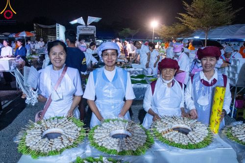 ภาพ No.115643:พิธีถวายภัตตาหารเป็นสังฆทาน แด่คณะพระธรรมยาตรา ปีที่ 12 วันที่ 20 มกราคม พ.ศ. 2567 ณ วัดโบสถ์(บน) บางคูเวียง จ.นนทบุรี