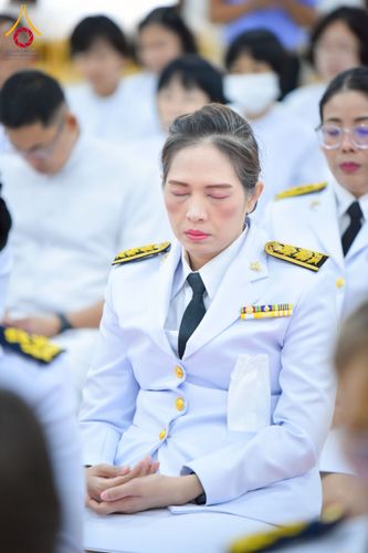 ภาพ No.227090:วันอังคารที่ 3 มิถุนายน พ.ศ. 2568 นายอำเภอคลองหลวง นำพสกนิกรรวมใจภักดิ์ สมเด็จพระนางเจ้าฯ พระบรมราชินี เนื่องในโอกาสวันเฉลิมพระชนมพรรษา ณ อาคารปลูกศรัทธา 2 วัดพระธรรมกาย อ.คลองหลวง จ.ปทุมธานี