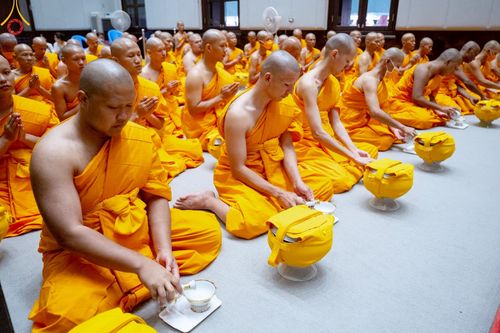 ภาพ No.217465:วันเสาร์ที่ 12 เมษายน พ.ศ. 2568 พิธีอุปสมบท ในโครงการอุปสมบทหมู่ บูชาธรรมหลวงพ่อธัมมชโย, โครงการธรรมทายาท ระดับอุดมศึกษา รุ่นที่ 52 ,  โครงการบวชพระนานาชาติ AEC & WAB CEO รุ่นที่ 4 ณ วัดพระธรรมกาย