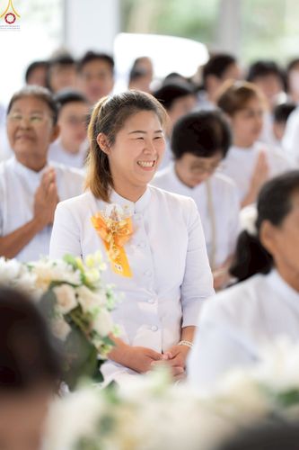 ภาพ No.239400:วันอาทิตย์ที่ 17 สิงหาคม พ.ศ. 2568 พิธีกดปุ่มอัญเชิญรูปเหมือน พระมงคลเทพมุนี (สด จันทสโร)  ณ มหาวิหารแก้วพระมงคลเทพมุนี  ศูนย์ปฏิบัติธรรมแก้วเมืองเลย