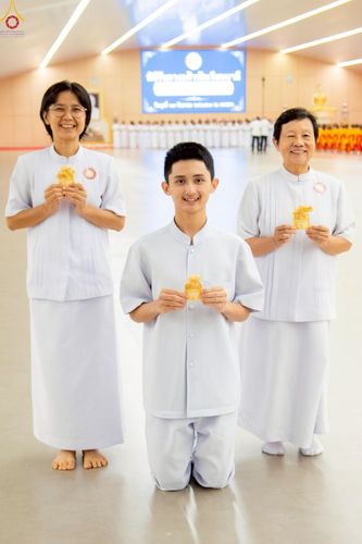 ภาพ No.246551:วันที่ 17 กันยายน พ.ศ. 2568 พิธีรับดวงแก้วนักเรียนบาลี "ดวงแก้วยกชั้นให้ลั่นจักรวาล" ณ ห้องเทวสภา วัดพระธรรมกาย