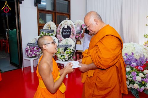 ภาพ No.315519:วันพุธที่ 25 มีนาคม พ.ศ. 2569 พิธีบำเพ็ญกุศล คุณพ่อณรงค์ จินตมากุล  สิริอายุ 99 ปี 11 เดือน โยมบิดา พระครูปลัดรัตนวีรวัฒน์ (รังสฤษดิ์ อิทฺธิจินตโก) ที่ปรึกษาเจ้าคณะจังหวัดปทุมธานี เจ้าอาวาสวัดพระธรรมกาย  ณ ห้องปลูกศรัทธา 2 วัดพระธรรมกาย ปทุมธานี