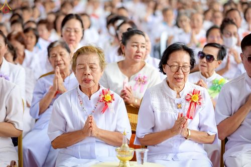 ภาพ No.272689:วันที่ 1 พฤศจิกายน พ.ศ. 2568 พิธีทอดกฐินสามัคคีทั่วไทย ณ วัดศรีวรรณวนาราม ต.คลองสาม อ.คลองหลวง จ.ปทุมธานี โดยคณะศิษยานุศิษย์ บูชาธรรม 81 ปี หลวงพ่อธัมมชโย