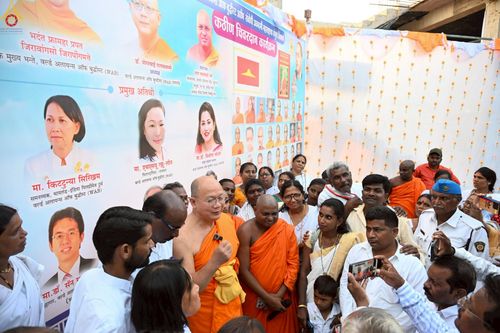 ภาพ No.263371:วันที่ 16 ตุลาคม พ.ศ. 2568 กฐินสมทบหลวงพ่อ ธัมมชโย ถวายแด่ วัดพุทธตรีรัตนะ วิหาร , เมือง ดร อัมเบ็ดการ์ นาการ์ นันเดท  รัฐมหาราษฎร์  ประเทศอินเดีย 