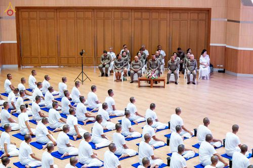 ภาพ No.340317:วันที่ 23 กรกฎาคม พ.ศ. 2569 พิธีเปิดโครงการพัฒนาคุณธรรม จริยธรรม สำหรับนักเรียนนายสิบตำรวจ (นสต.) รุ่นที่ 17 ศูนย์ฝึกอบรมตำรวจภูธรภาค 1 ระหว่างวันที่ 23-27 กรกฏาคม 2569 ( 5 วัน 4 คืน) ณ ศูนย์ปฏิบัติธรรมเวิล์ดพีช วัลเล่ย์ (World Peace Valley) เขาใหญ่  ต.ห