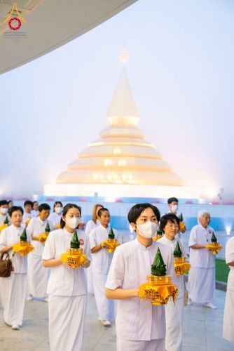 ภาพ No.298050:วันเสาร์ที่ 17 มกราคม พ.ศ. 2569 พิธีบรรพชาอุปสมบท โครงการอุปสมบทหมู่ บูชาธรรมครบ 117 ปี คุณยายอาจารย์มหารัตนอุบาสิกาจันทร์ ขนนกยูง  ณ อุโบสถพระไตรปิฎก วัดพระธรรมกาย